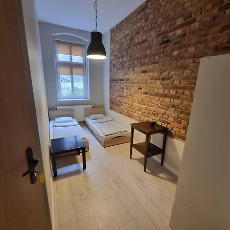 Tanie Spanie Przy Targach Poznanskich - Zameldowanie Bezobslugowe- Apartment Exterior photo