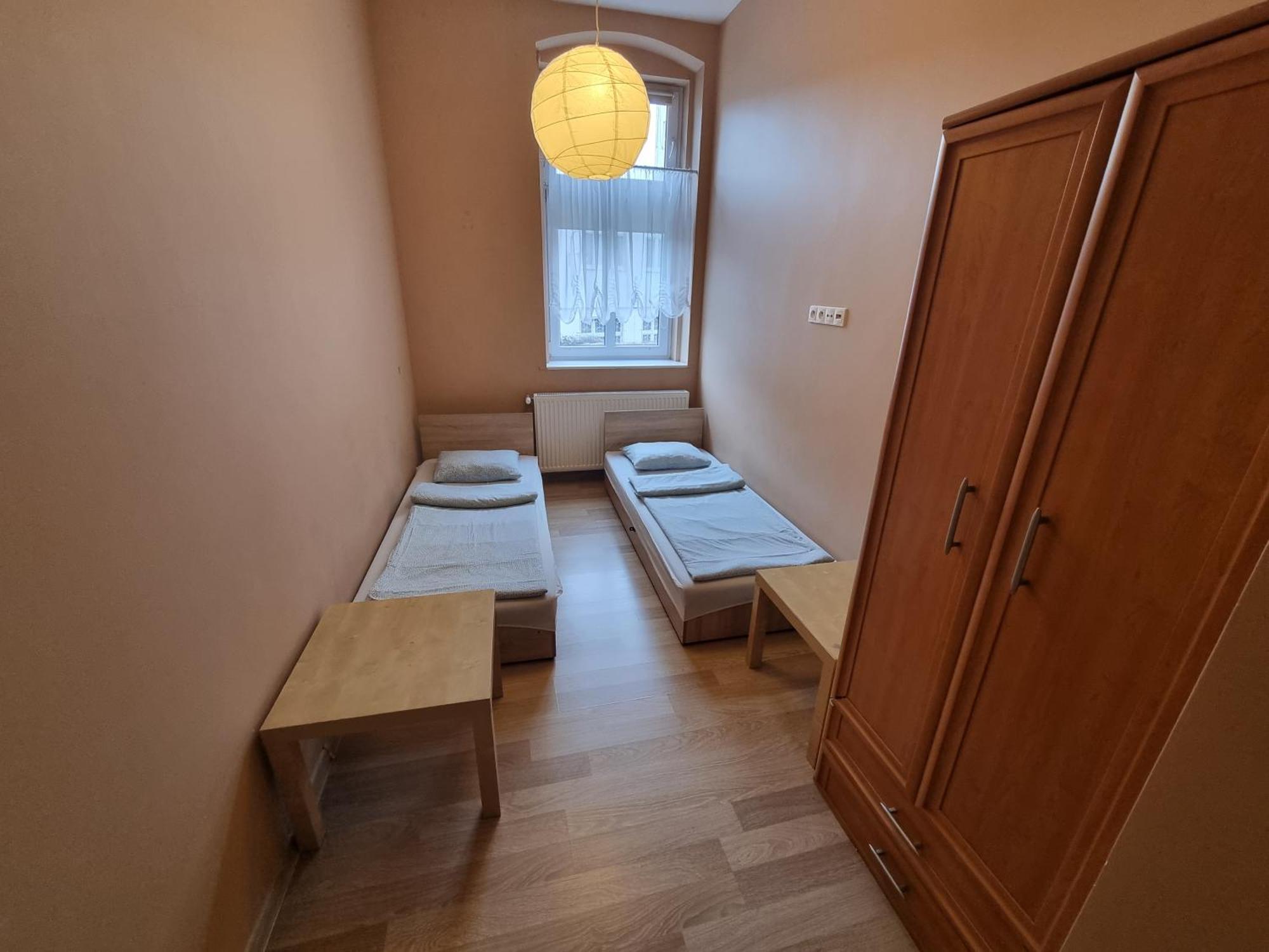 Tanie Spanie Przy Targach Poznanskich - Zameldowanie Bezobslugowe- Poznan